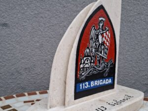 Grb 113 Šibenske brigade